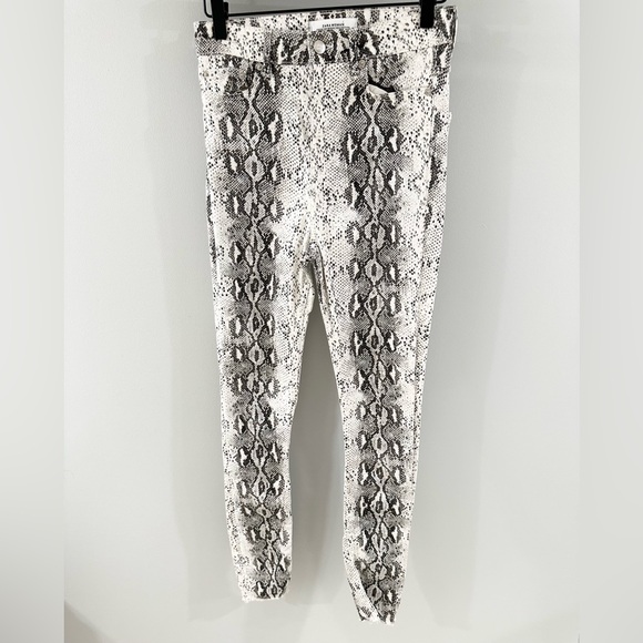 Zara Woman High Waist Snake Print Jeans Gray Size 4 - Picture 6 of 8